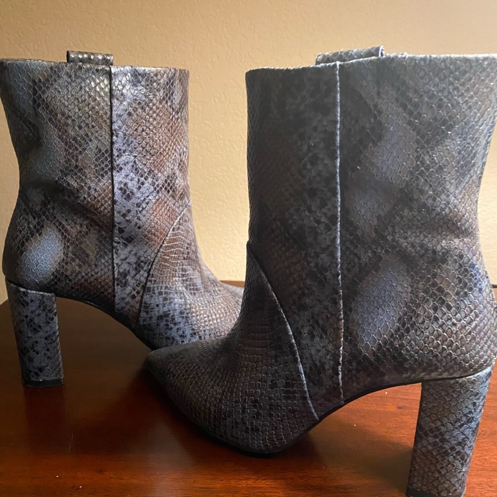 Chio boots, size 39, blue/brown snakeskin